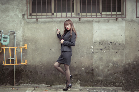 美发师的升 职 性 爱 考 核宫娜